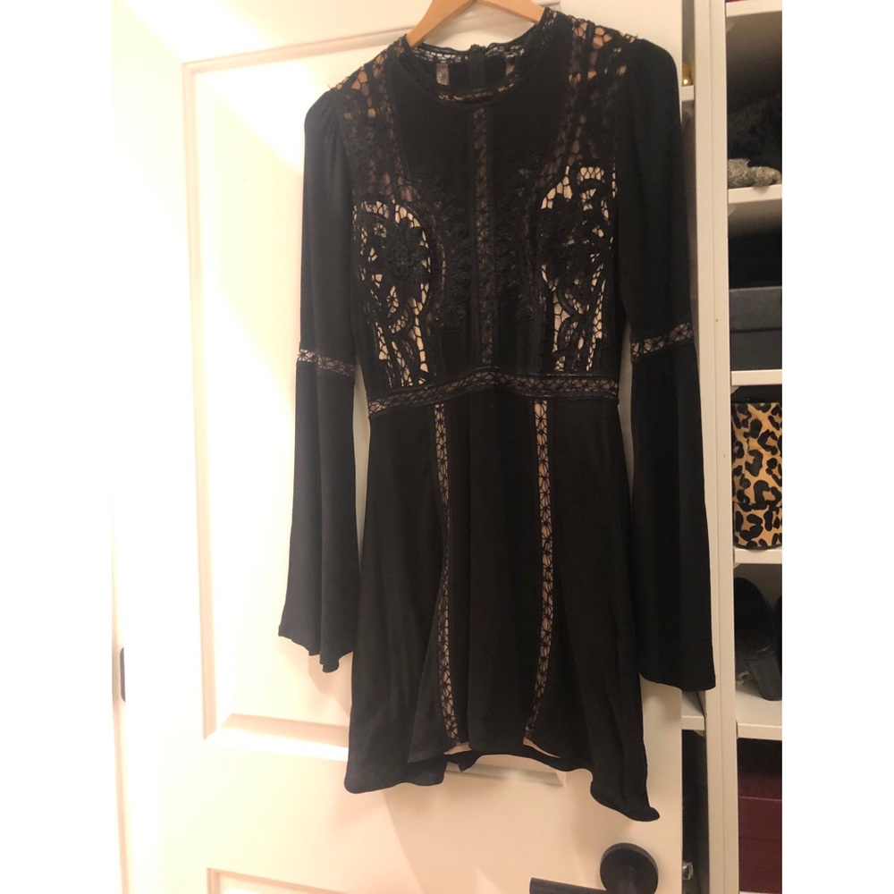 For love and lemons short lace dress